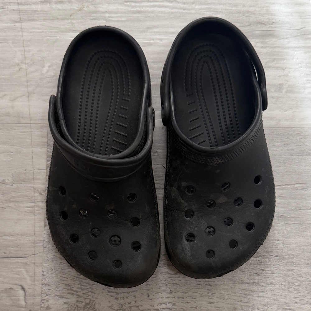 CROCS Kids Black Classic Clog